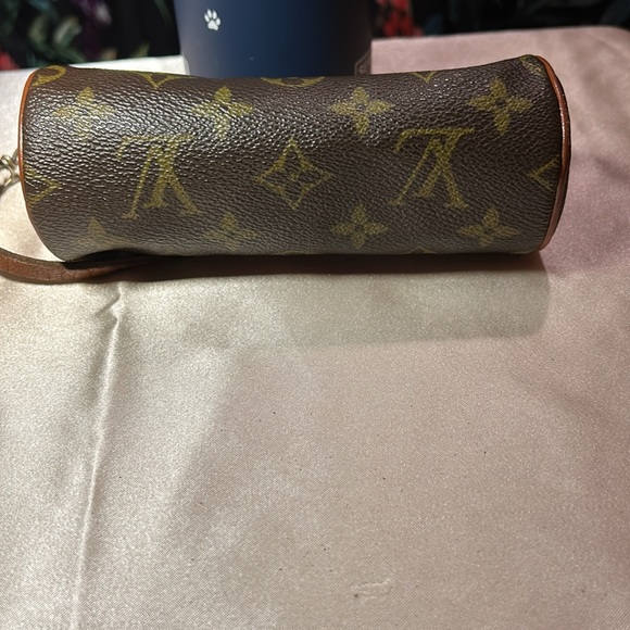 Louis Vuitton Pochette mini vintage Papilon zipper separation but still works - Picture 2 of 9